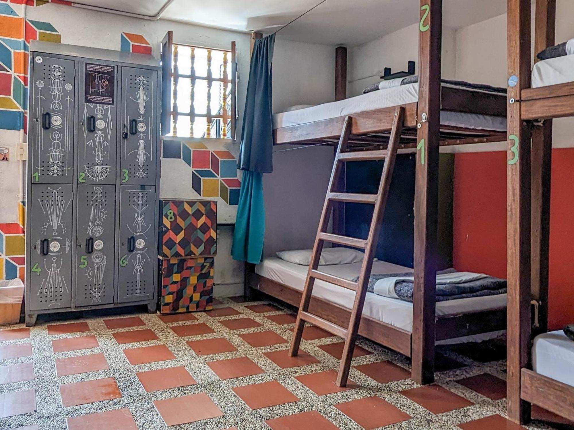 Casa Kayam Y Residencia Artística *
